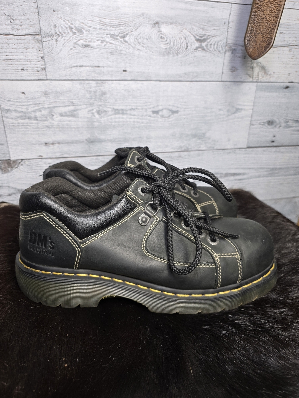 Vtg Y2K Dr. Martens Industrial Black Leather Derby Chunky Platform Shoes Combat